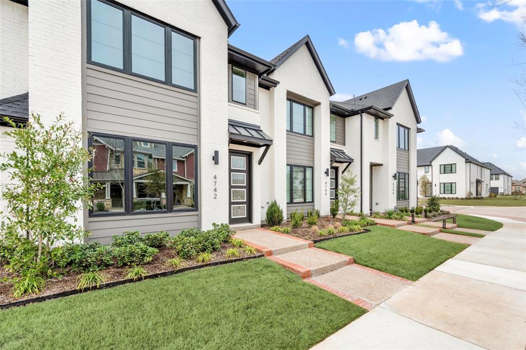 4742 Smokey Quartz Lane