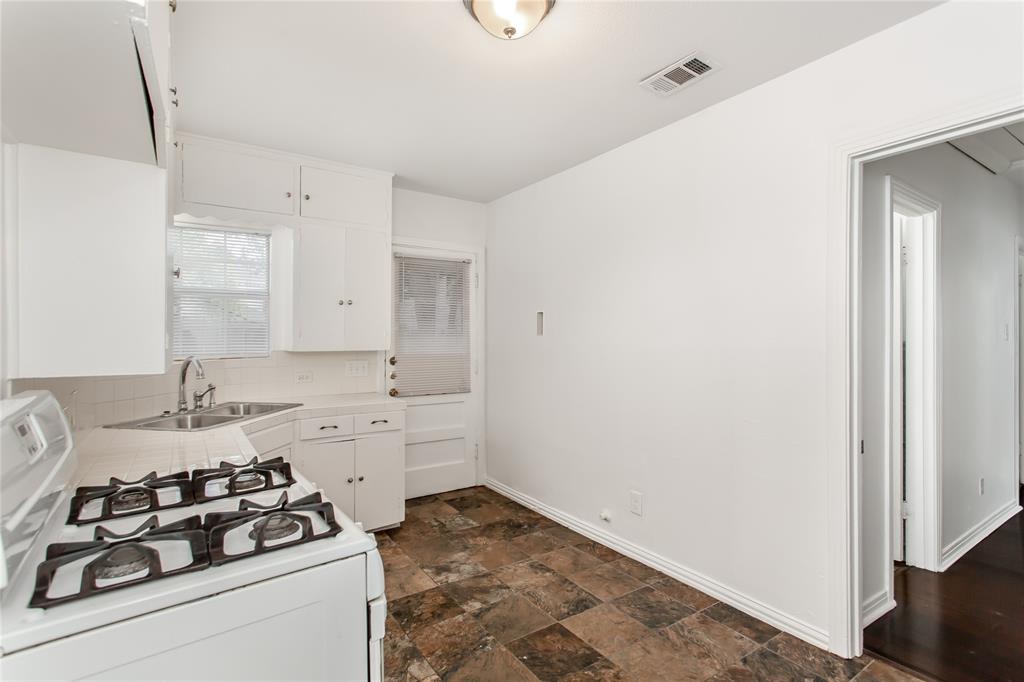 Lovers Lane Heights - Residential Lease