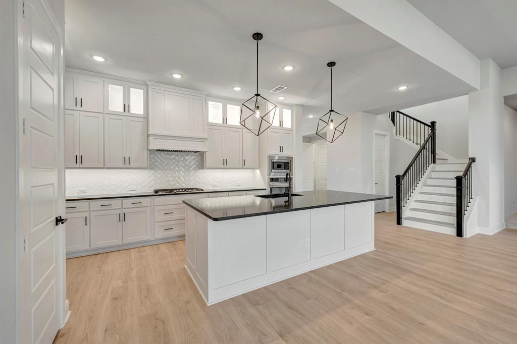 Northshore at Lakewood Village - Residential