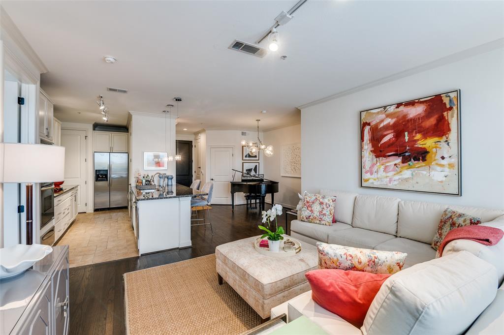 8616 Turtle Creek Boulevard 421