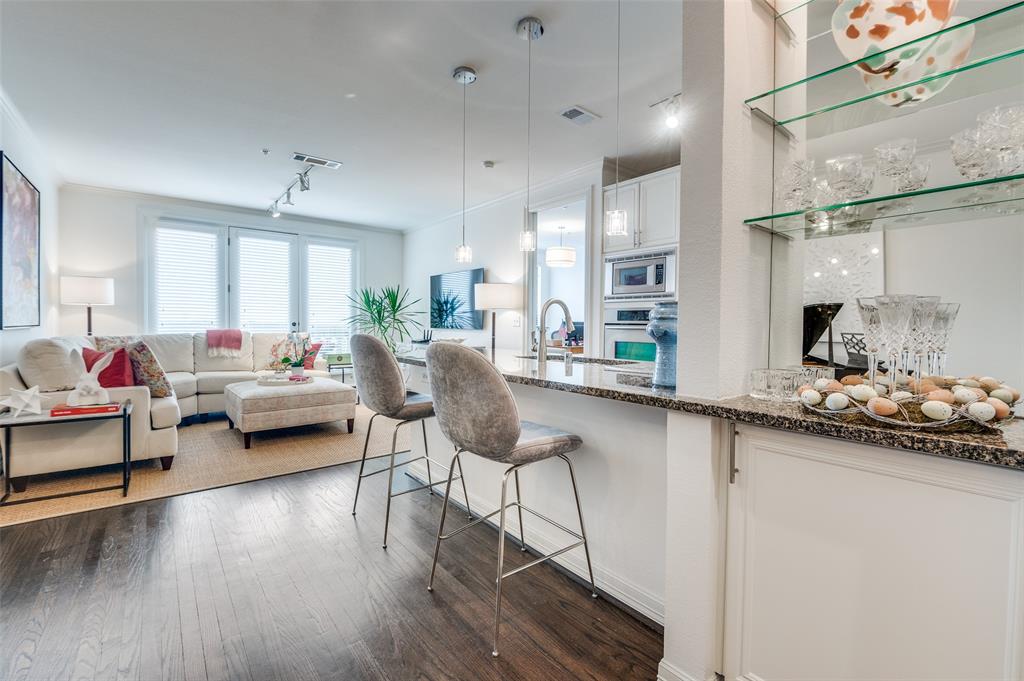 8616 Turtle Creek Boulevard 421