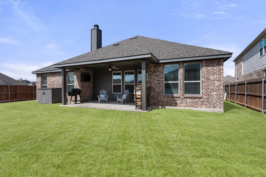 2515 Wallingford Drive