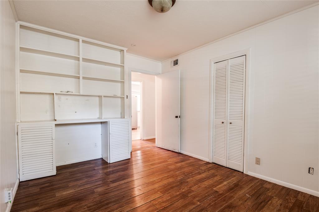 EASTWOOD PARK - Residential