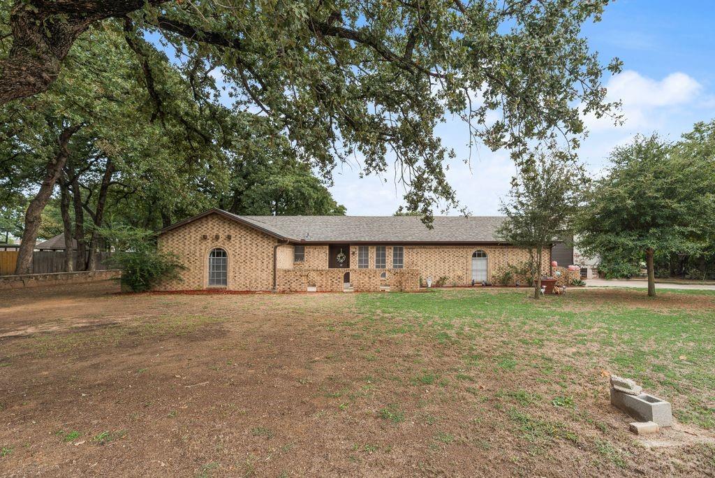 22 Spring Oaks Road