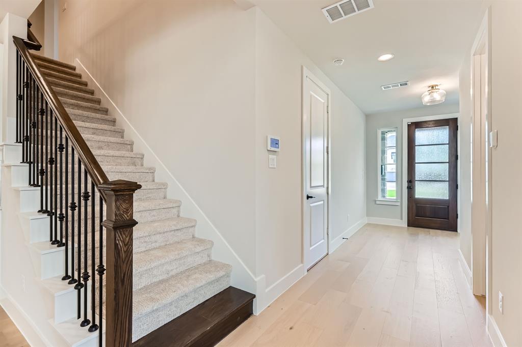 Castle Hills Northpointe Townhomes - Residential