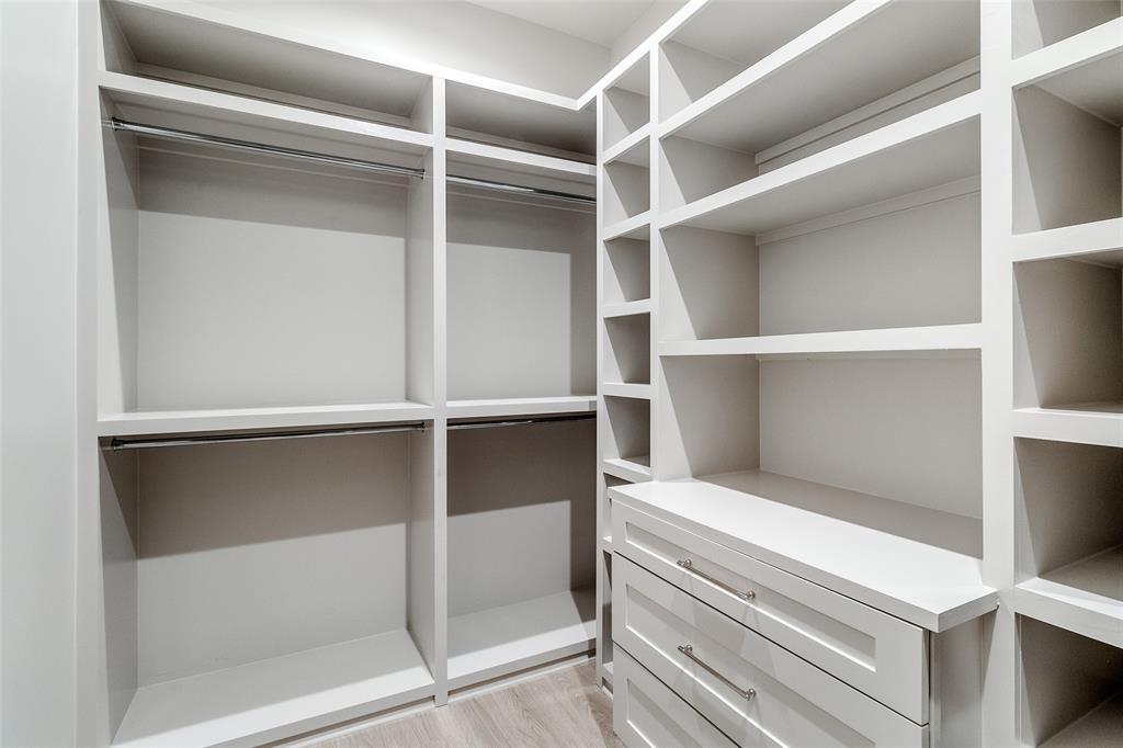 Mansfield R A - Residential