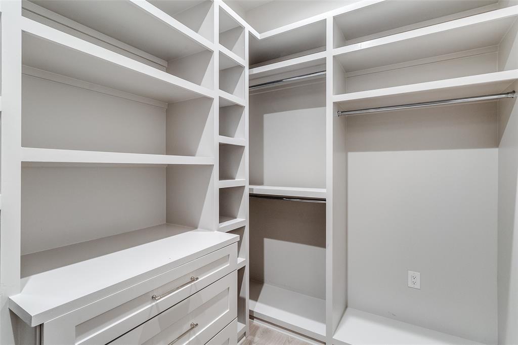 Mansfield R A - Residential