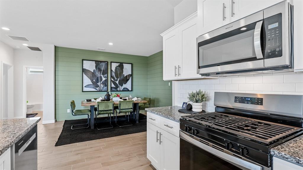 155 BAY MEADOWS Lane