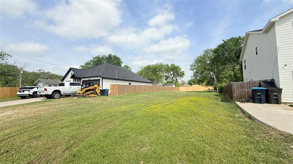 Douglas Park Add - Land