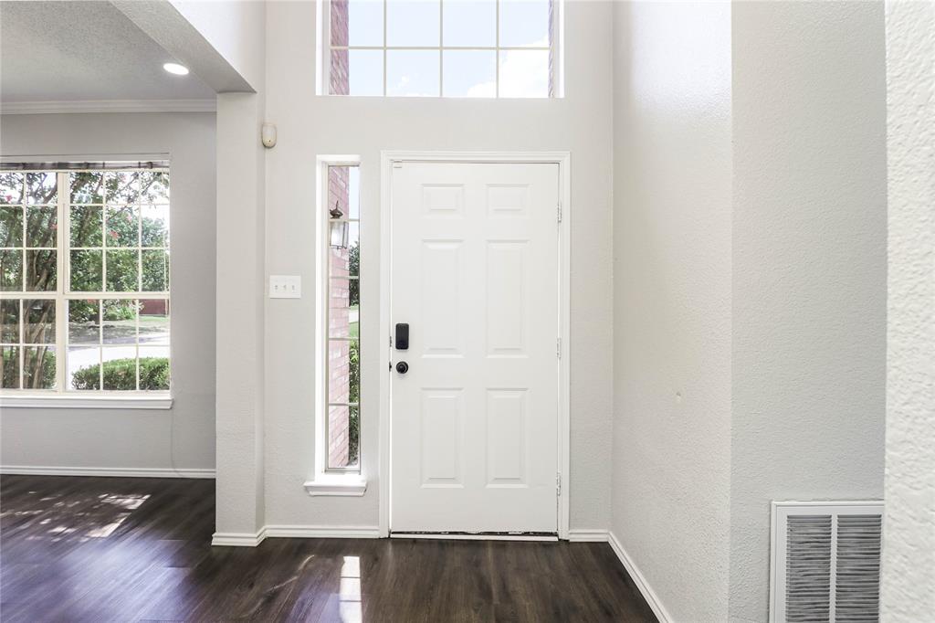 512 Dogwood Trail