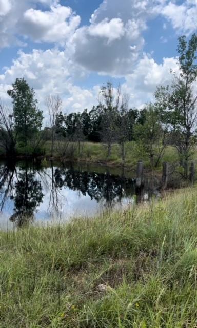 J J House 1240 - Farm