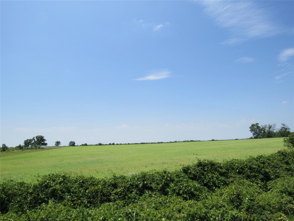 J J House 1240 - Farm