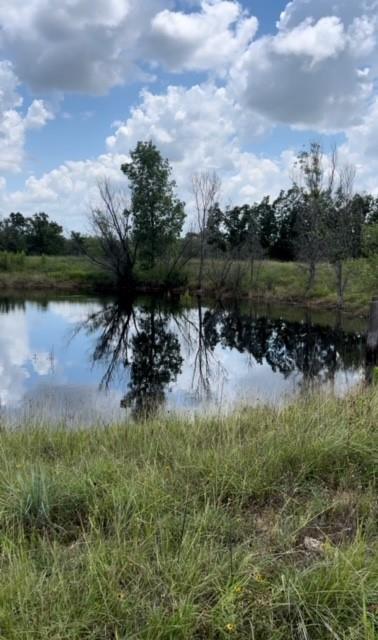 J J House 1240 - Farm