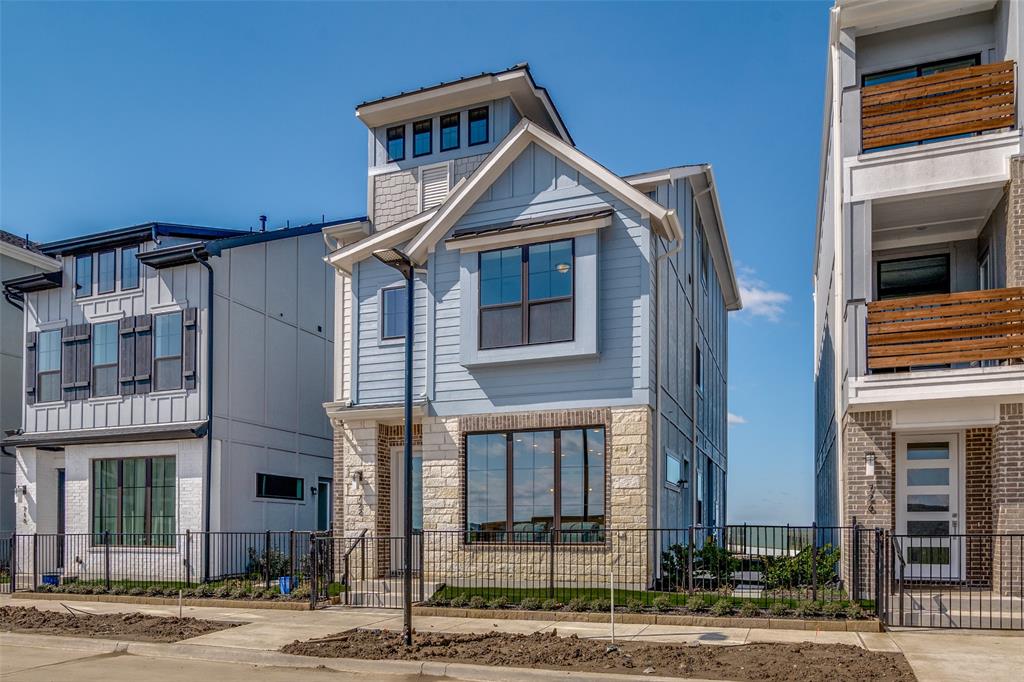 Sapphire Bay - Residential Lease