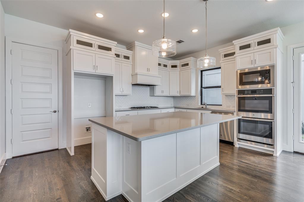 Sapphire Bay - Residential Lease