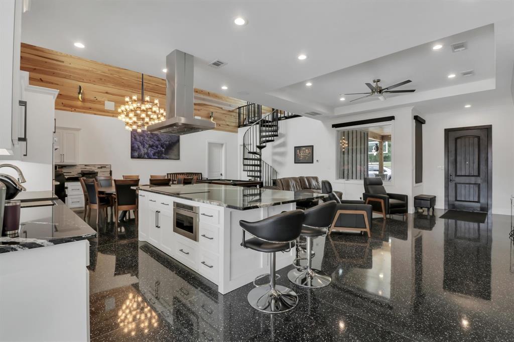5000 Esquire Estates Road