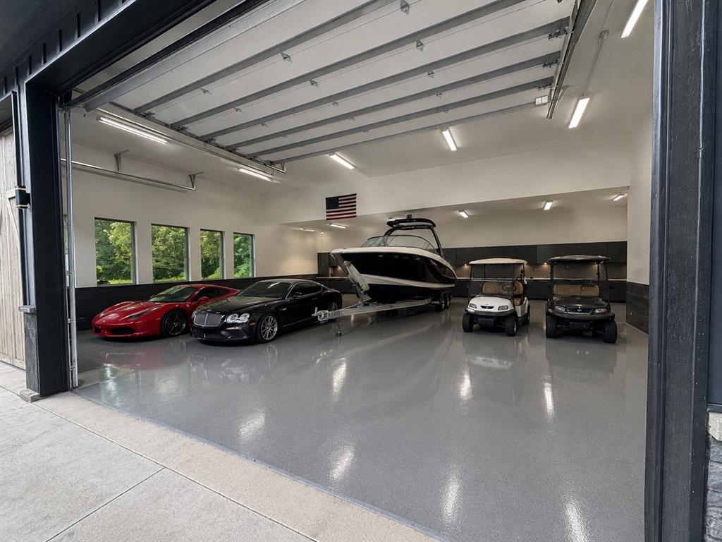 5000 Esquire Estates Road