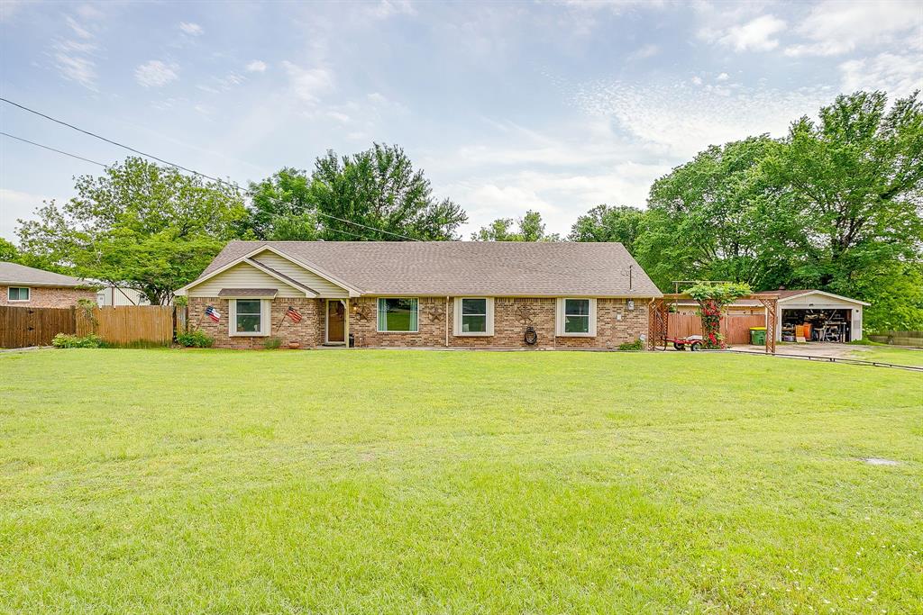 Colonial Country Estates - Residential