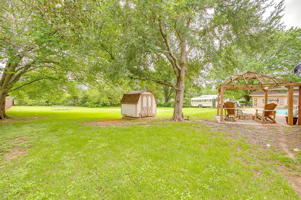 Colonial Country Estates - Residential
