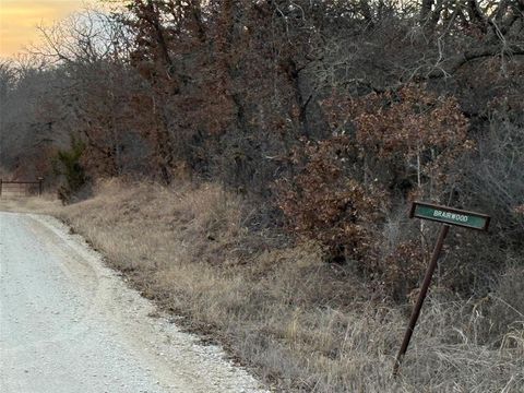 000 Briarwood Bowie TX 76230