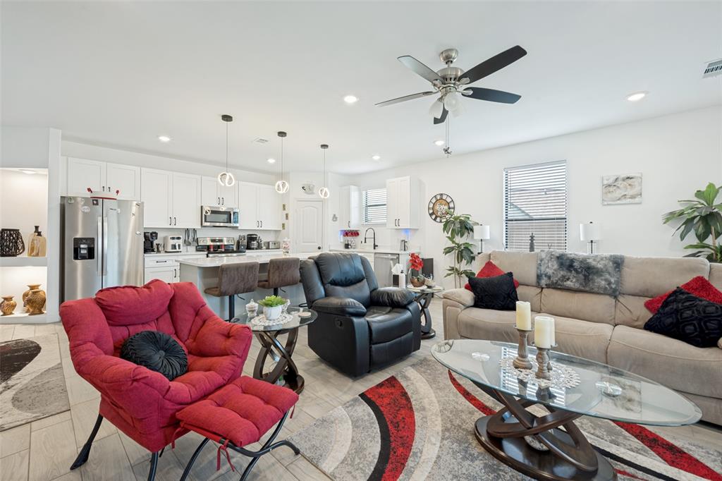 2404 Beverly Drive