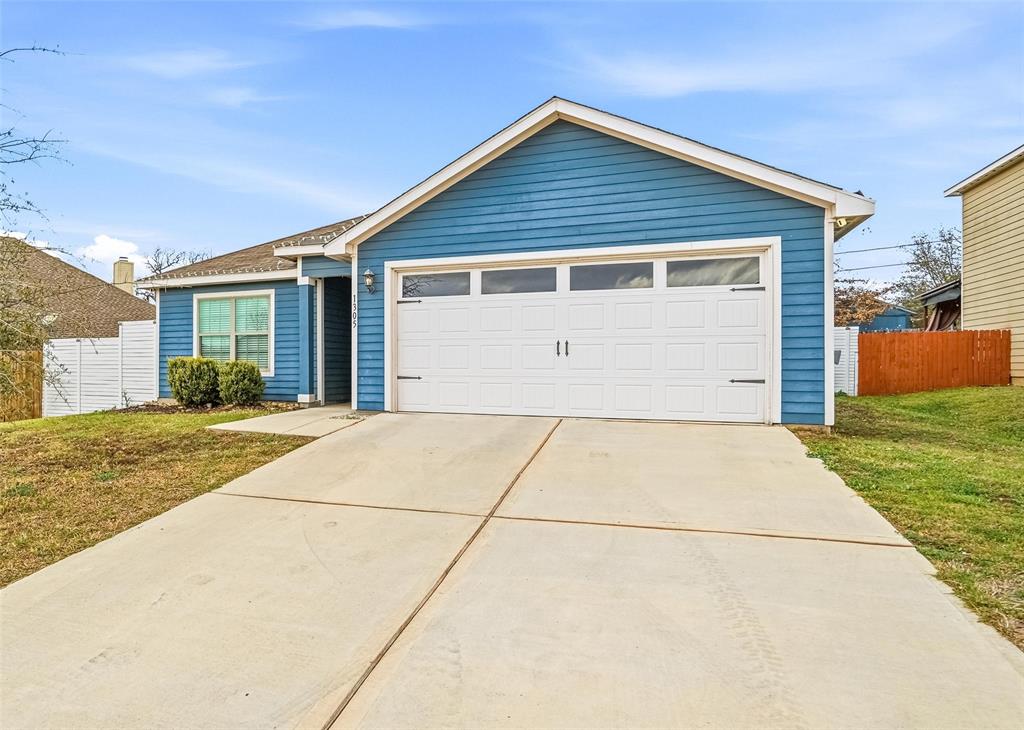 1305 Eagle Lake Drive