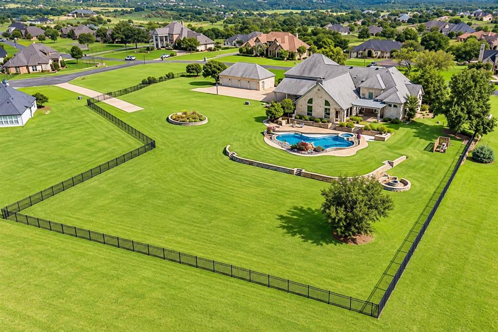 113 Club House Drive