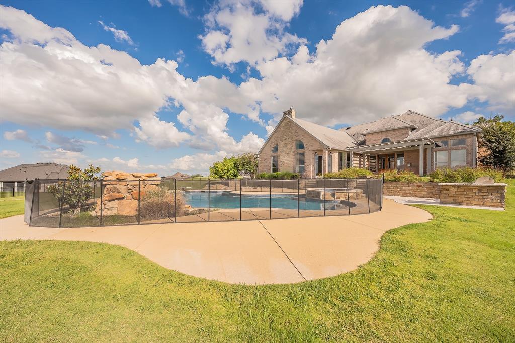 113 Club House Drive