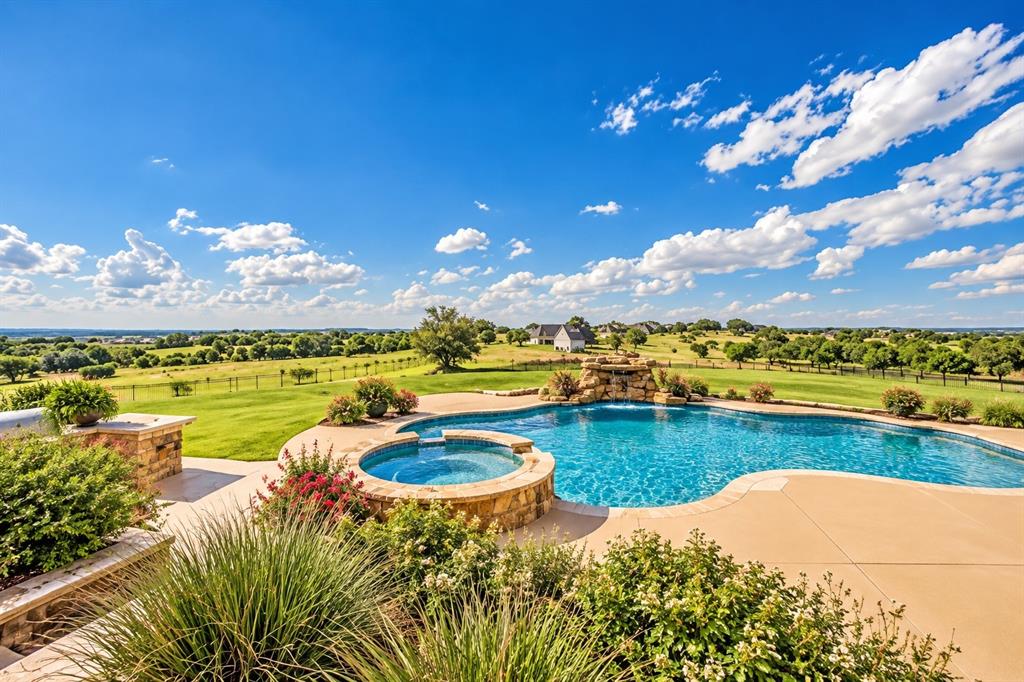 113 Club House Drive