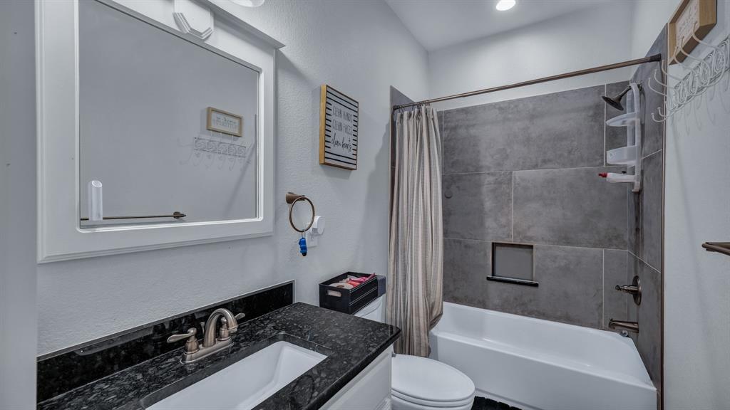 Clairmont Sub Ph 2 - Residential