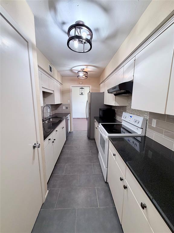 Danbury Condo - Residential