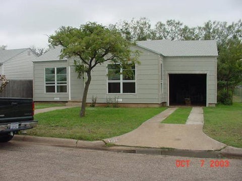 Photo of 1302 Sewell Street, Abilene, TX 79605 (MLS # 21405647)