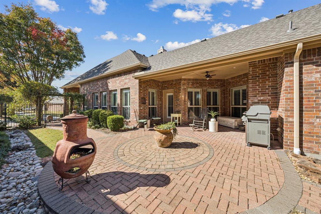 1805 Harlequin Place