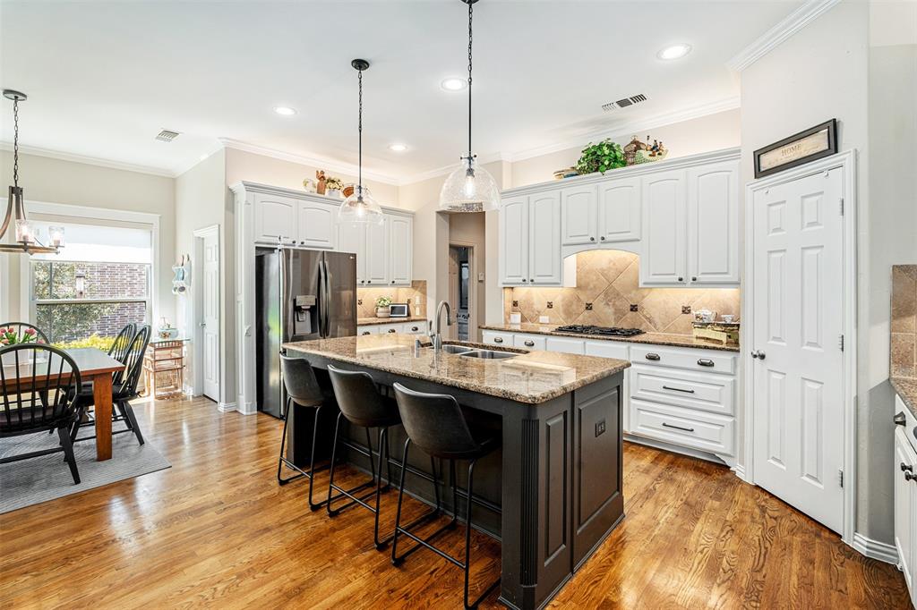 Village At Panther Creek Ph One The - Residential