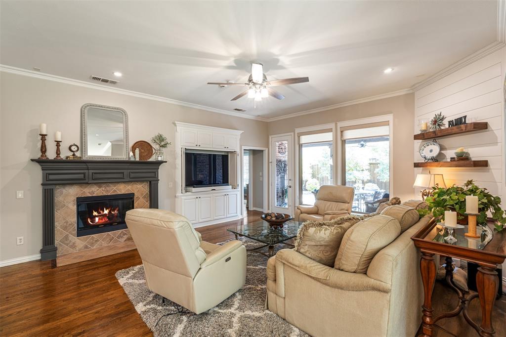 Village At Panther Creek Ph One The - Residential