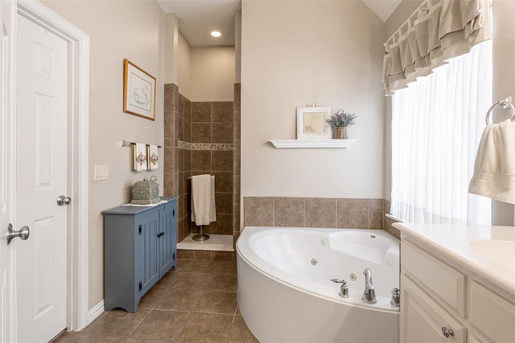 Village At Panther Creek Ph One The - Residential
