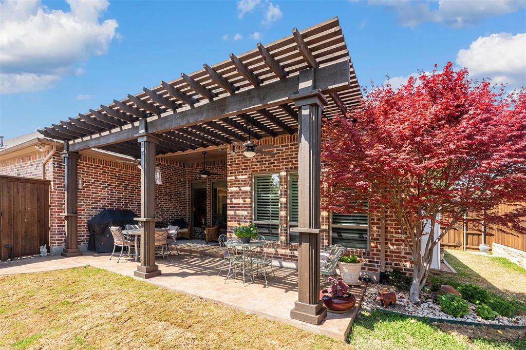 Village At Panther Creek Ph One The - Residential