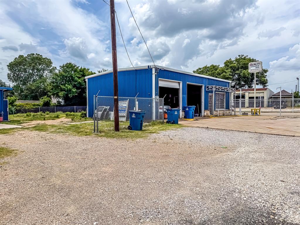 1104 N Business 45
