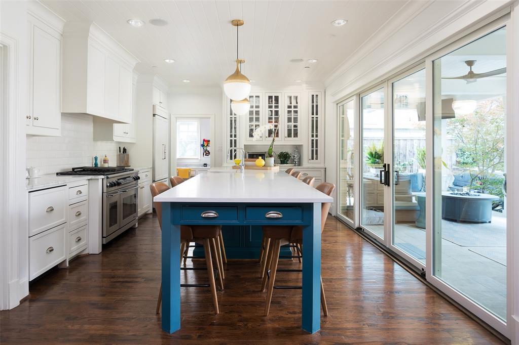 Highland Park West 02 Instl - Residential