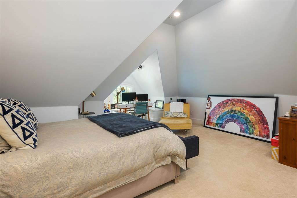 Highland Park West 02 Instl - Residential