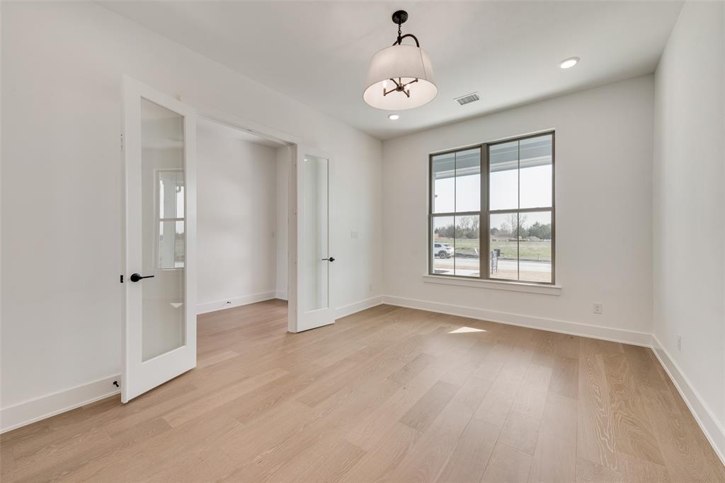2210 Pegasus Lane