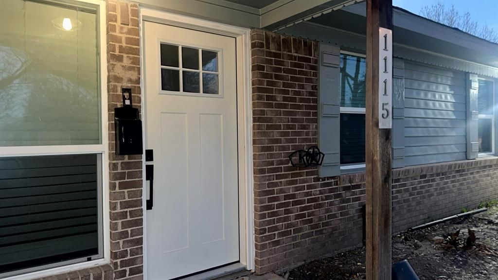 Photo of 1115 Casa Drive, Mesquite, TX 75149 (MLS # 21202020)