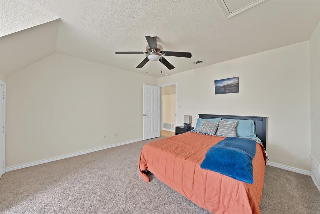 Fox Point Club - Residential