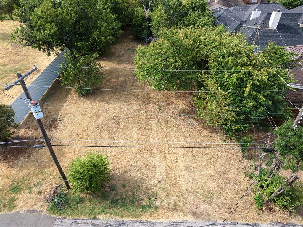 1716 Landmark Road