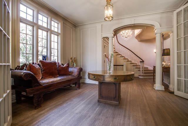 Munger Place - Residential