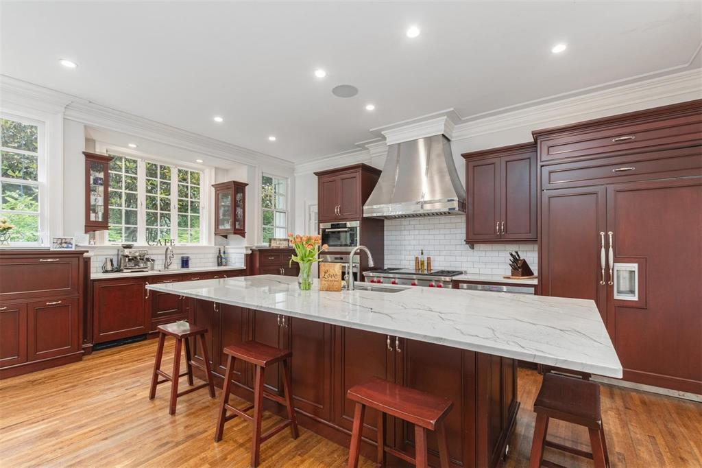 Munger Place - Residential