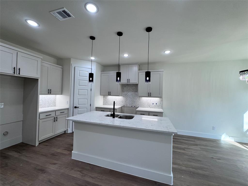 Wincehster Place Rev - Residential