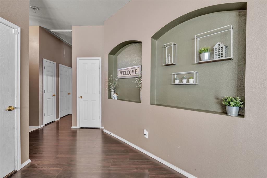 Holland Estates Add - Residential