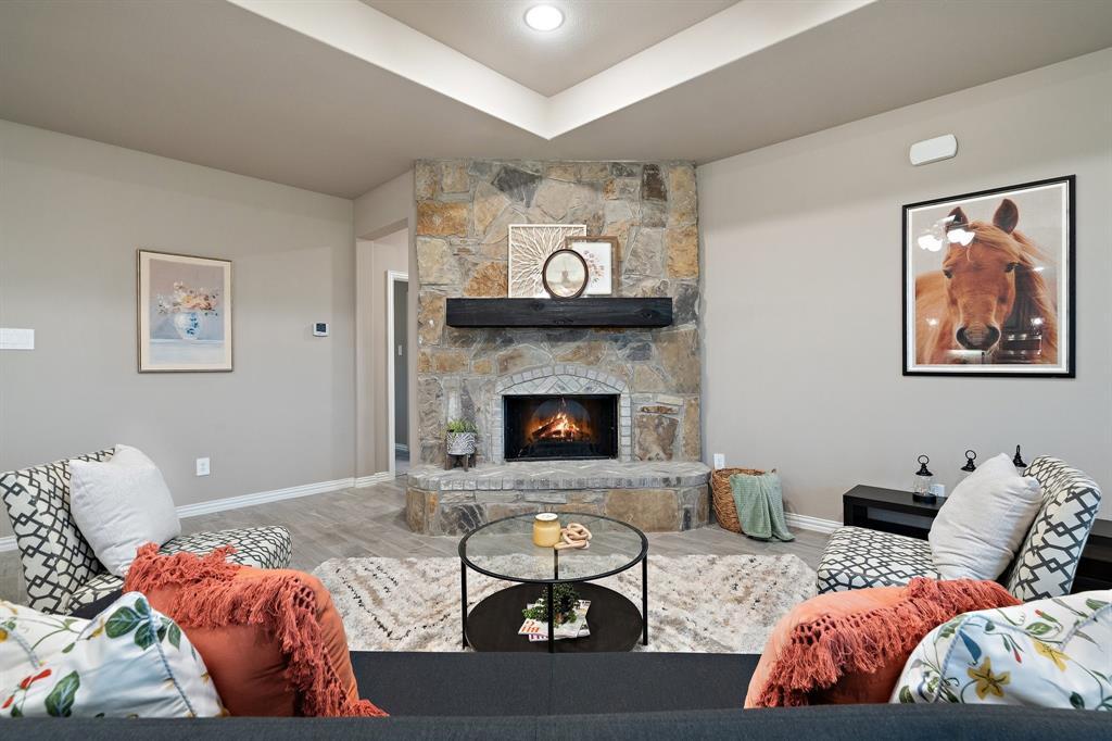 123 Cedar Elm Lane