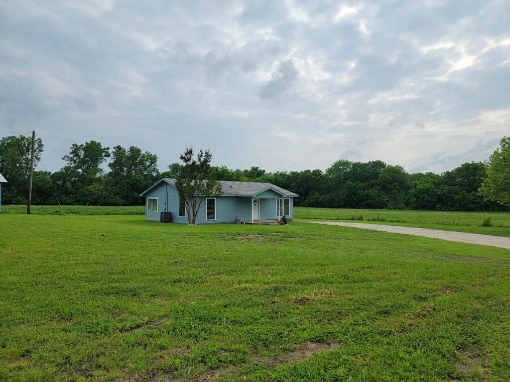 View Farmersville, TX 75442 house